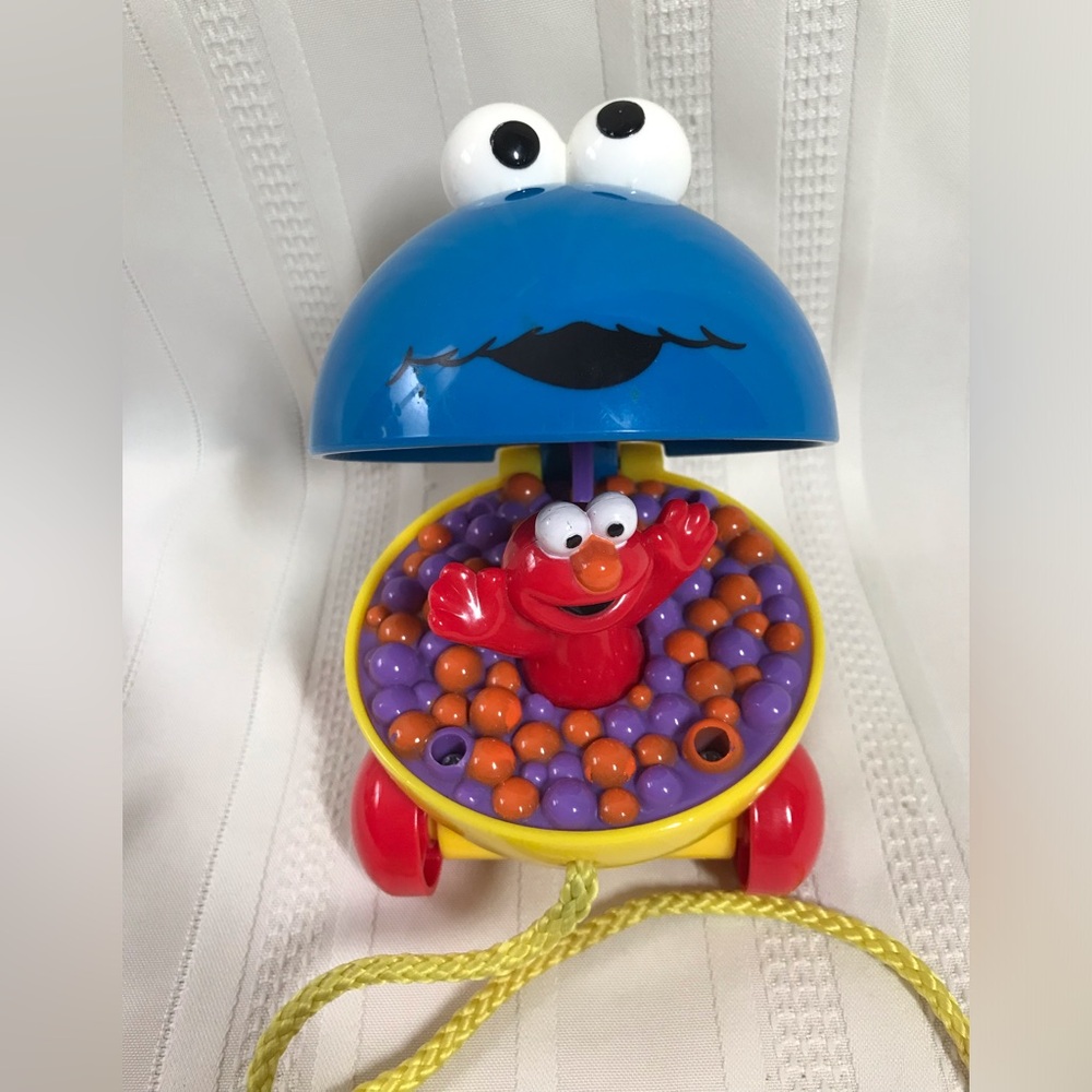Vintage Sesame Street 2003 Mattel Cookie Monster Elmo Pull String Toy